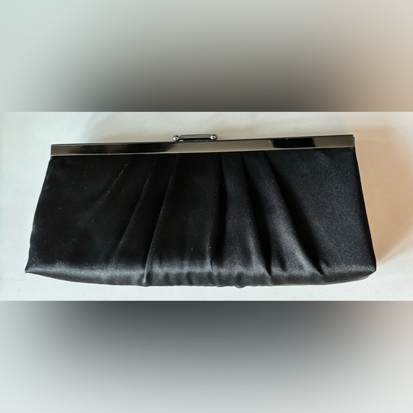 Jessica McClintock Women's Blaire Satin Frame Evening Clutch Handbag - Picture 5 of 6